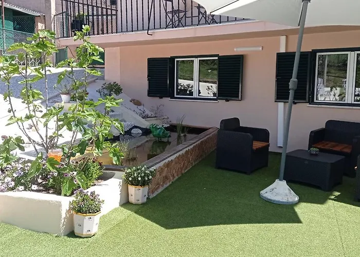 La Maison Du Bonheur * Celavisa