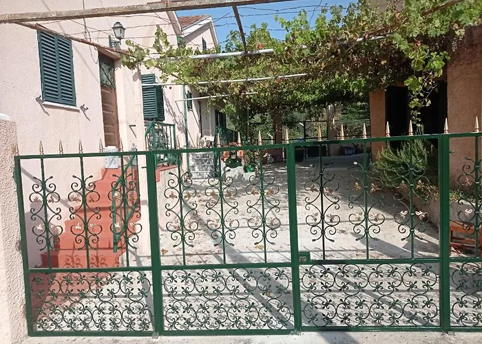 Kwatera prywatna La Maison Du Bonheur Celavisa